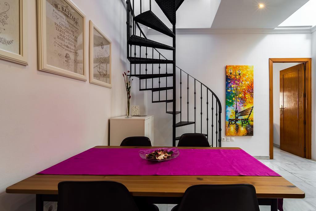 Descubrehome Pureza Triana Penthouse, Terraza Privada Appartement